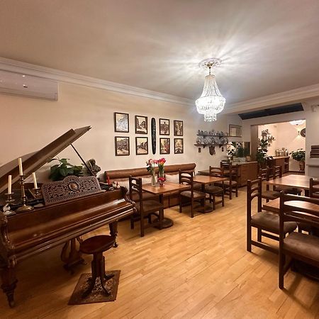 Hin Yerevantsi Hotel מראה חיצוני תמונה